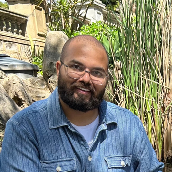 Himanshu V